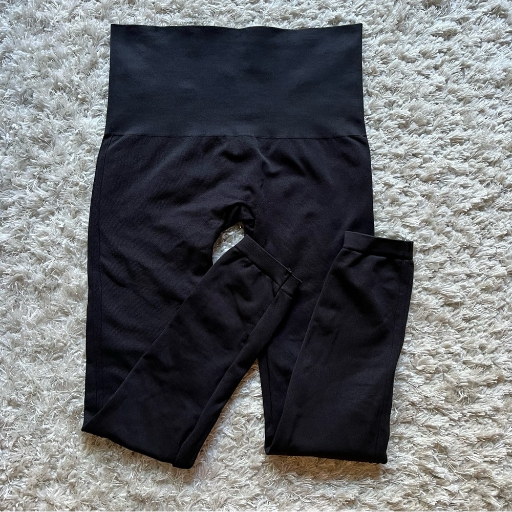 SPANX EcoCare Seamless Leggings - Picture 5 of 11
